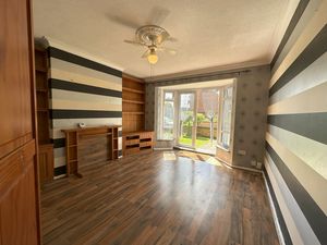 Photo 6- click for photo gallery